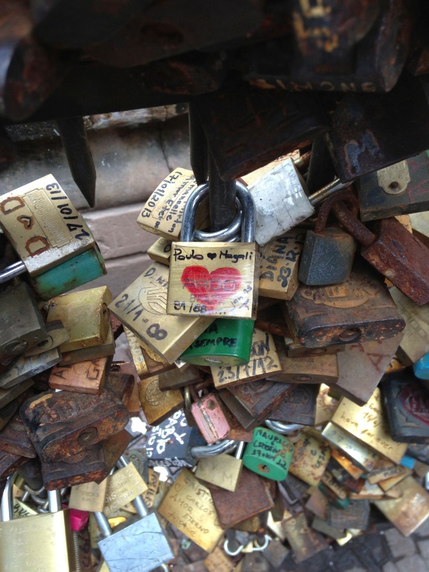 Fuente de los Candados, where lovers leave an inscribed lock 